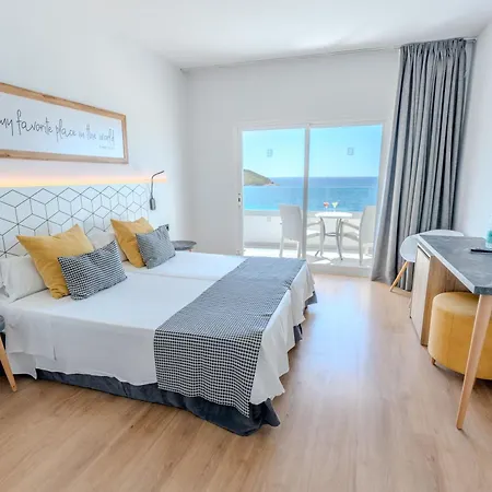 Flamboyan Caribe & 4*